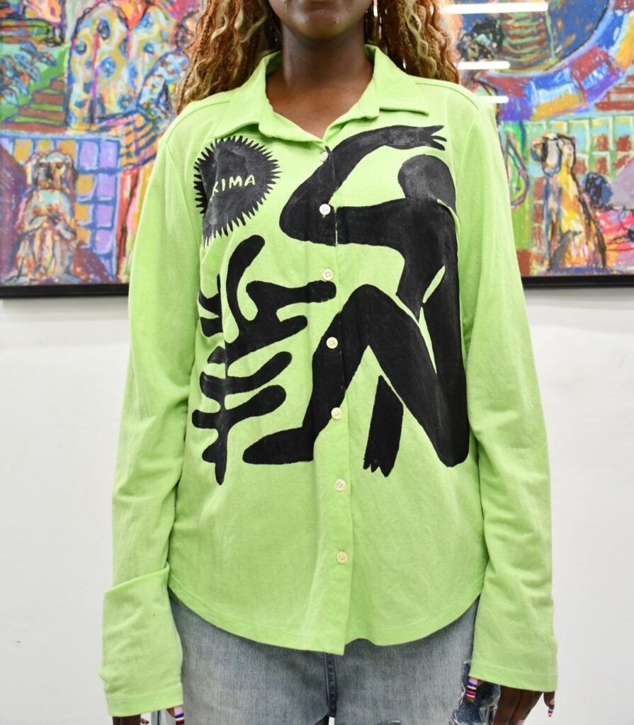 Handpainted shirt
Large